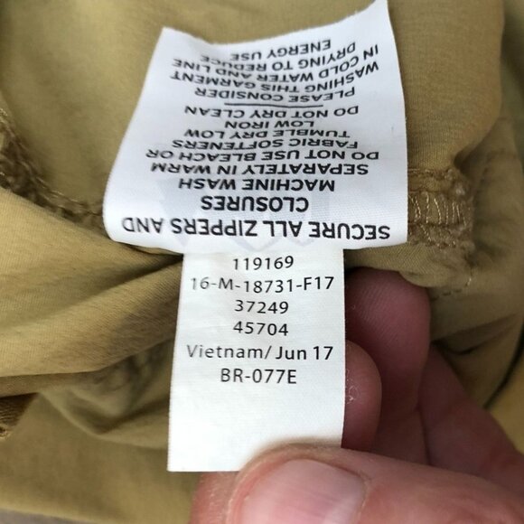REI Co-Op Mens Cargo Pants Size 30x32 Straight Outdoors Casual Tan Classic - Picture 11 of 13